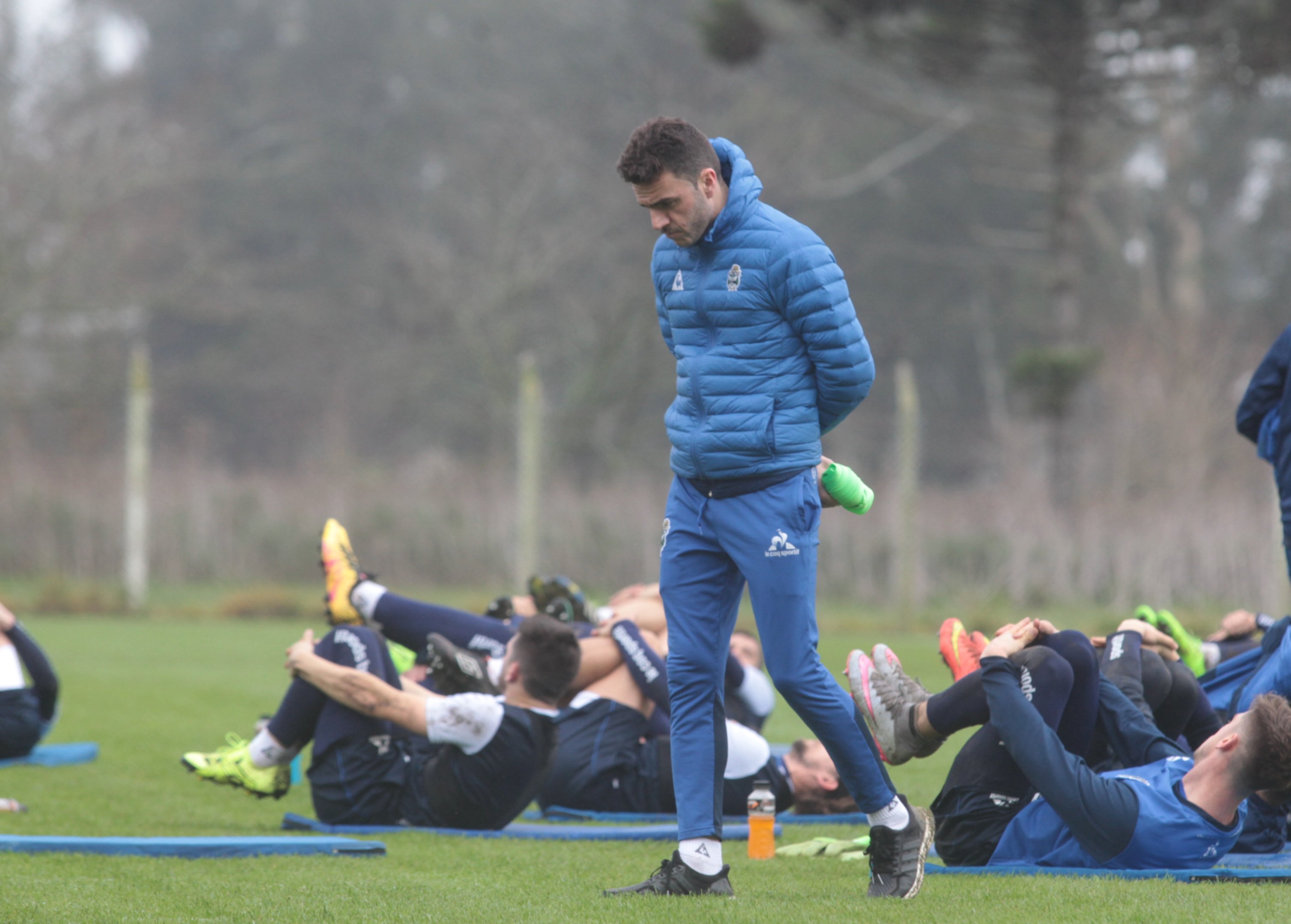 Soso prueba alternativas de cara al debut